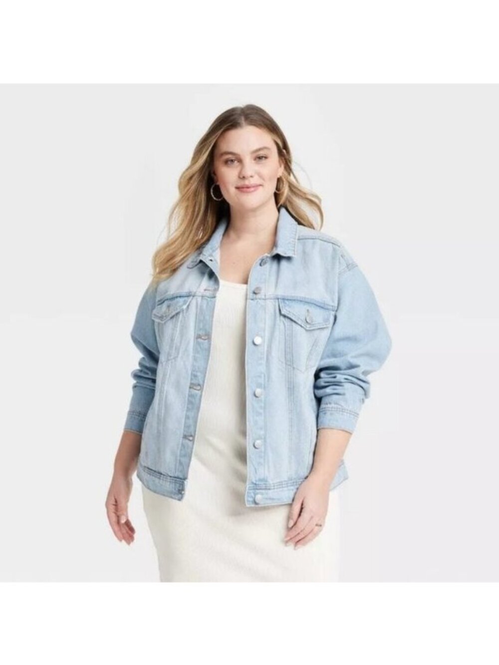 Women's 90's Baggy Trucker Jacket - Universal Thread Light Wash XXL